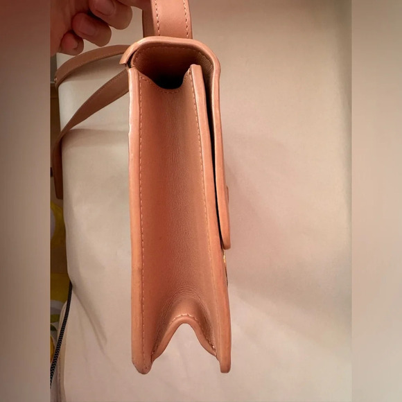 Christian Dior 30 Montaigne Shoulder Bag Beige Leather - Picture 5 of 13